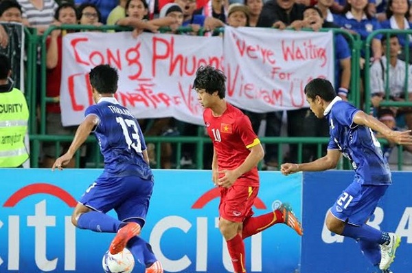NÓNG: Không cạnh tranh HCV, Thái Lan cử U20 đá SEA Games 30