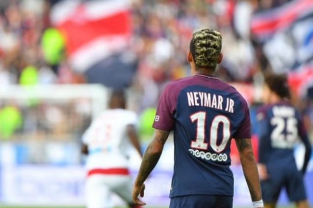 Kết quả bóng đá 23/10: Neymar hóa tội đồ, PSG hòa may mắn