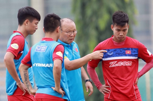 HLV Park Hang Seo chỉ ra nguyên nhân cầu thủ Việt Nam hay gặp chấn thương