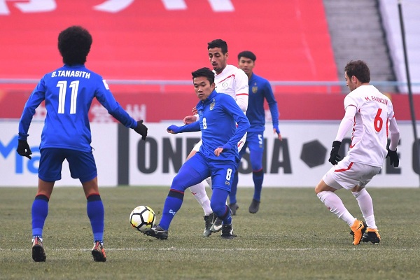 Báo Thái Lan thừa nhận đội nhà đá kém tại VCK U23 Châu Á