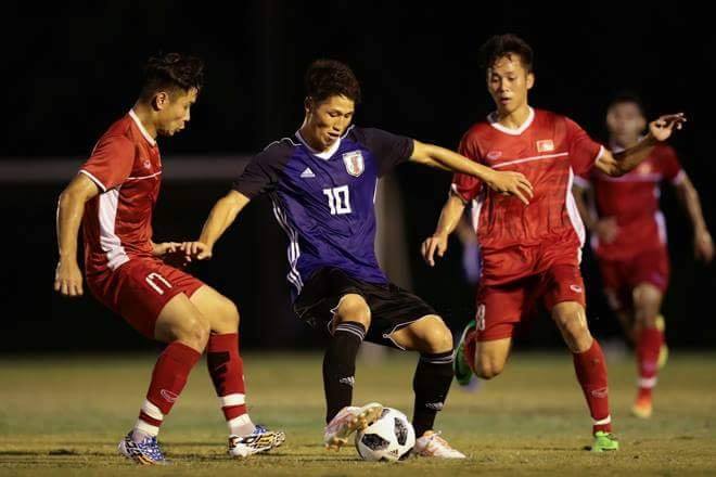 Hai đội tuyển Việt Nam cùng thua trên đất Nhật Bản