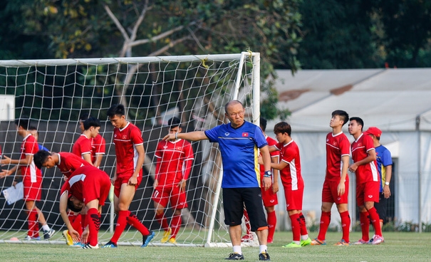 HLV Park: 'Cầu thủ Việt không thua kém Hàn Quốc ở 2 điểm...'