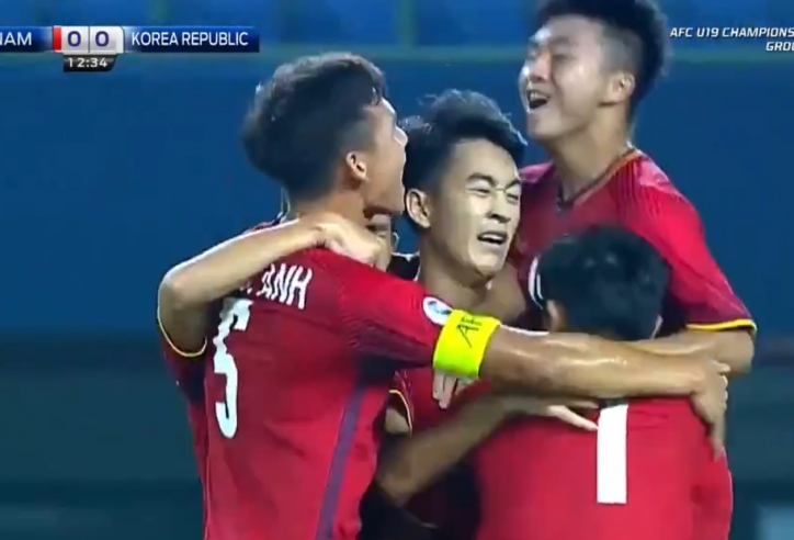 VIDEO bàn thắng: Xuân Tú phá lưới U19 Hàn Quốc