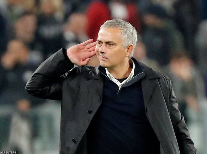 Mourinho nói gì sau trận MU ngược dòng Juventus?
