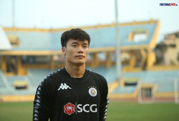 Bùi Tiến Dũng sẽ bắt chính cho Hà Nội FC tại Siêu Cup QG?