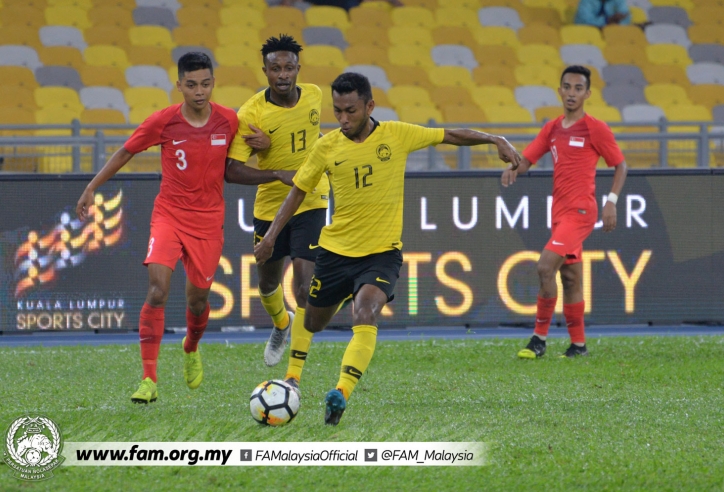 VIDEO: Á quân AFF Cup 2018 thua 'sốc' Singapore trên sân nhà