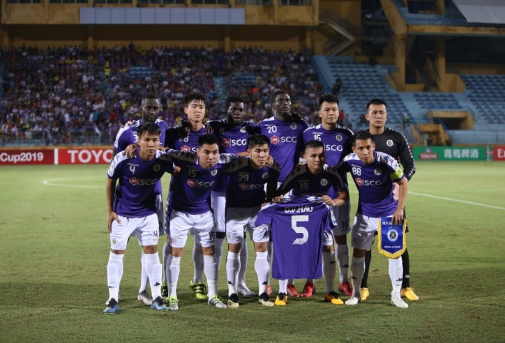 Quang Hải và Tiến Dũng tri ân Văn Hậu ở trận thắng lịch sử AFC Cup