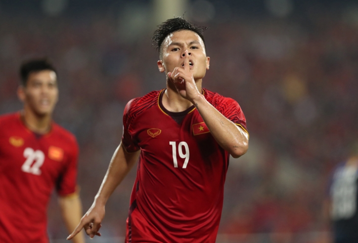 VIDEO: Khoảnh khắc thiên tài của Quang Hải tại U23 Châu Á 2018