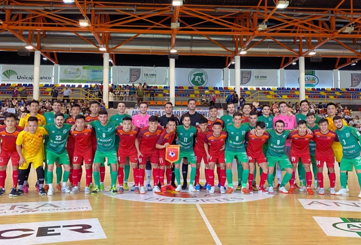 ĐT futsal Việt Nam nhận trận thua đầu tiên tại Tây Ban Nha