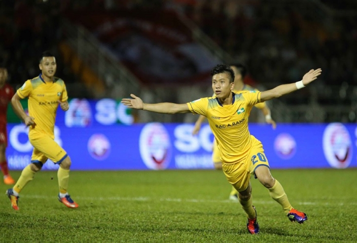 Phan Văn Đức: 'SLNA có lợi thế lớn trước Hà Nội FC'