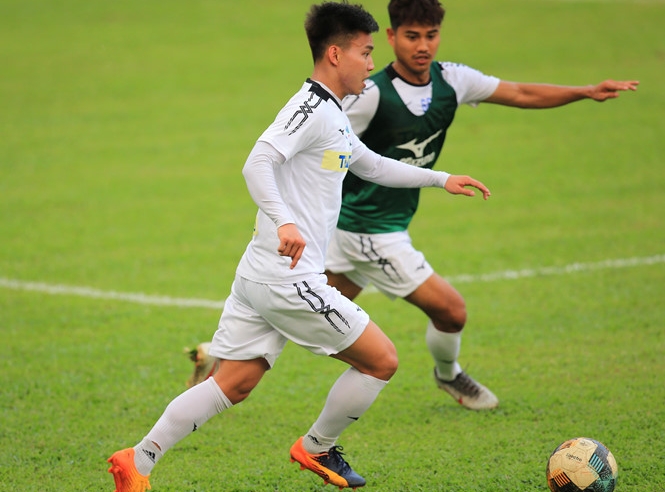 Van Thanh’s return makes coach Park relief
