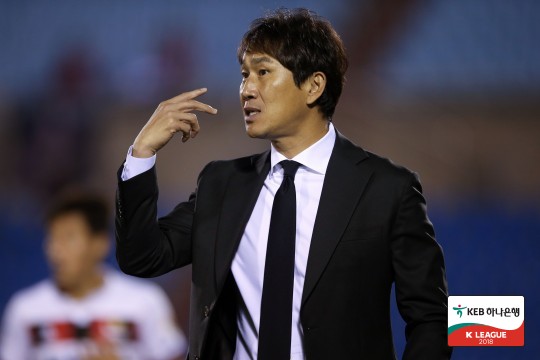 Cong Phuong’s new coach in Incheon United