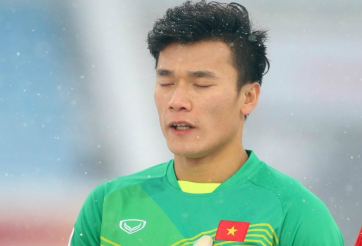 Goalkeeper Bui Tien Dung’s future in Hanoi FC in doubt