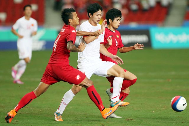 Giá vé xem U23 Việt Nam đấu U23 Myanmar thấp nhất 100.000 đồng