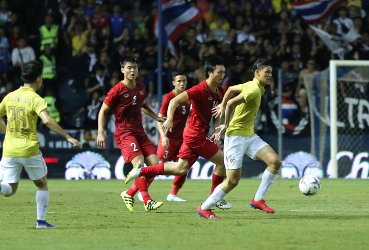 VIDEO: Trọng tài từ chối bàn thắng của đội tuyển Thái Lan