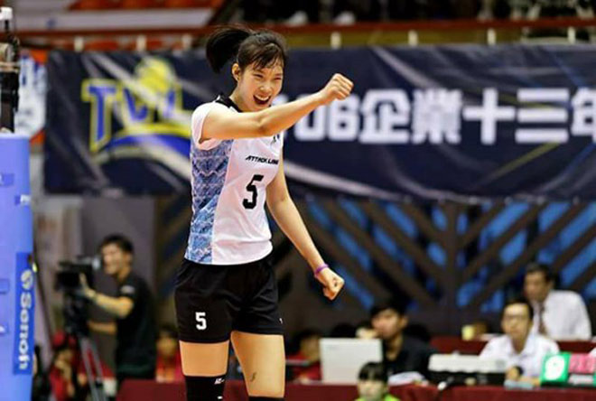 Hot girl bóng chuyền Thanh Thuý lỡ hẹn sang Nhật Bản thi đấu