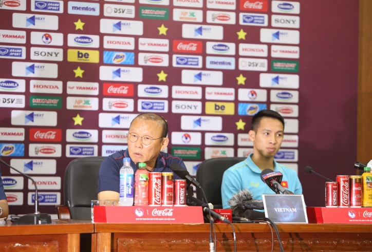 VIDEO HLV Park Hang-seo: Malaysia đã mạnh hơn hồi AFF Cup 2018