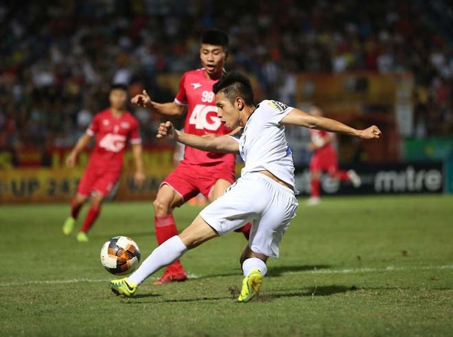 Nguyễn Phong Hồng Duy là hậu vệ trái xuất sắc nhất lịch sử HAGL