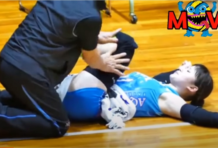 VIDEO: Hot girl bóng chuyền Nhật Bản gây xao xuyến dù chỉ nằm thư giãn