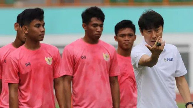 Cầu thủ U19 Indonesia bị phạt nặng vì hành vi thiếu chuyên nghiệp