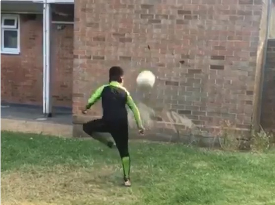 VIDEO: Kỹ thuật tâng bóng của tài năng trẻ Makel Campbell