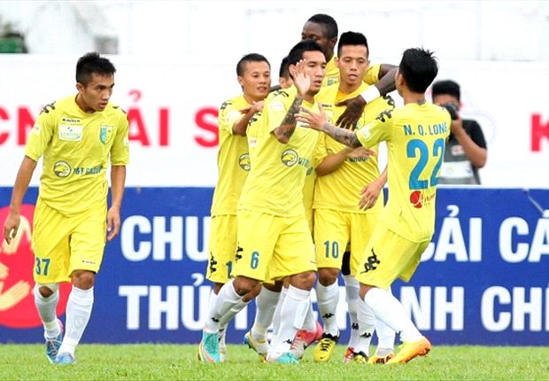 Video bàn thắng: Long An 1-5 Hà Nội (V-League 2017)