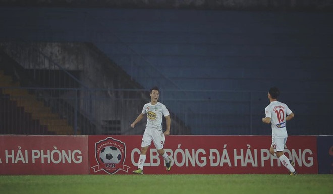 Highlights: Hải Phòng 1-2 HAGL (Vòng 25 - V.League 2017)