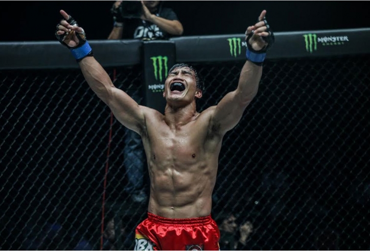 Eduard Folayang trên đường tìm lại vinh quang tại ONE Conquest of Champions 