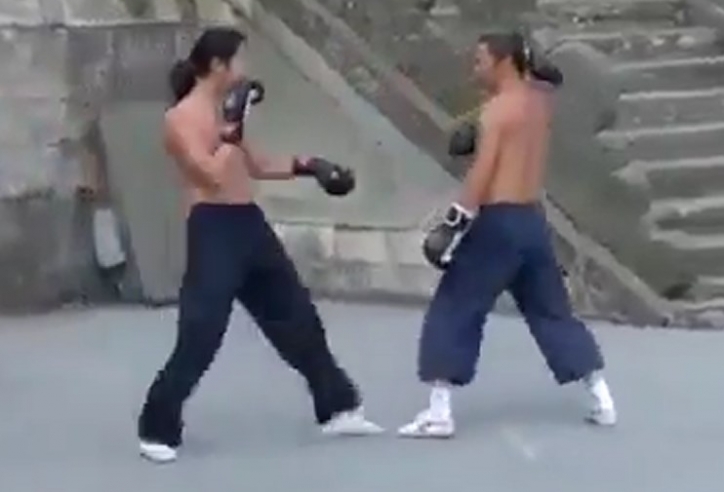 VIDEO Bất ngờ trình độ các võ sư Thái Cực khi tập ... Boxing