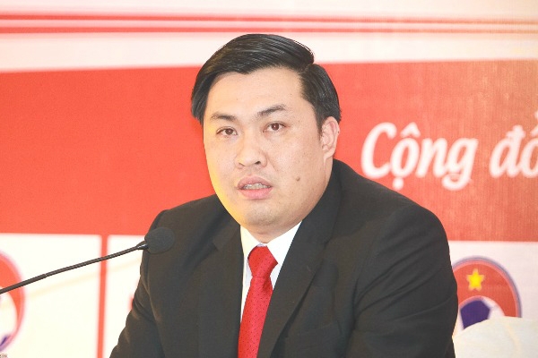 Bị chỉ trích bênh Hà Nội FC và Hoàng Vũ Samson, Tổng giám đốc VPF phát ngôn gây sốc