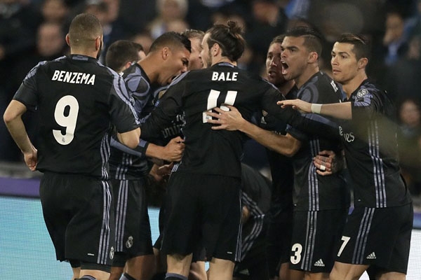 Chấm điểm Napoli - Real: Ronaldo mờ nhạt đã có Ramos