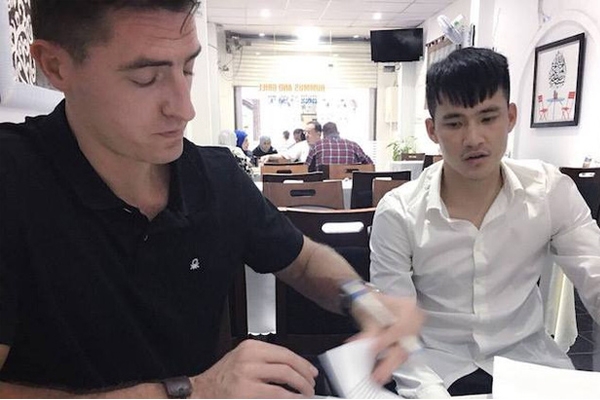 Công Vinh lên tiếng chuyện thanh lý Dyachenko
