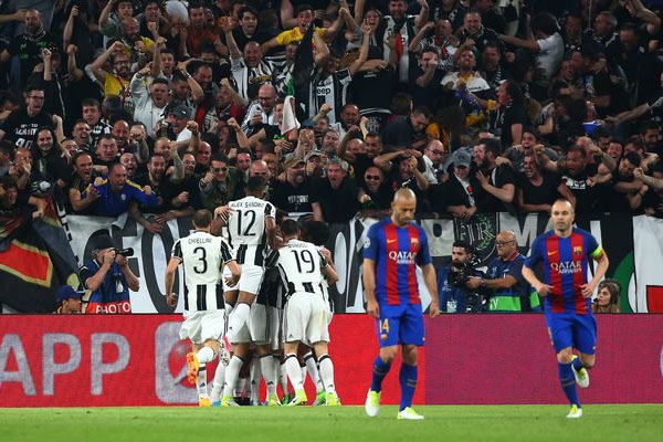 Kết quả cúp C1 hôm nay: Barca thảm bại trước Juventus