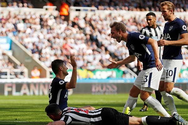 Chơi hơn người, Tottenham giành trọn ba điểm trước Newcastle