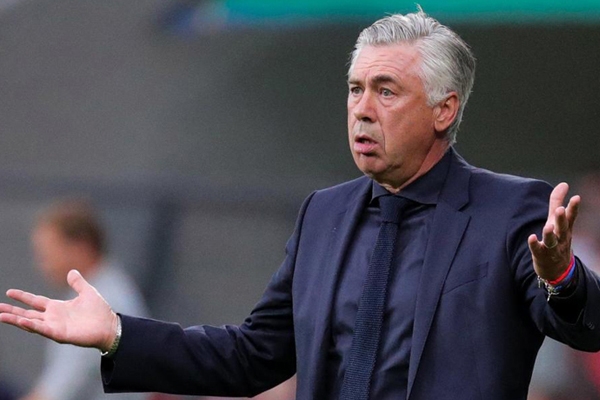 HLV Carlo Ancelotti nói gì khi bị Bayern Munich sa thải?