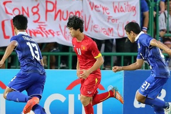 Cầu thủ VN và Thái Lan được định giá bao nhiêu trên thế giới?
