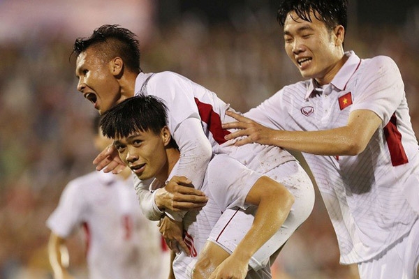 Tin HOT 10/1: Báo Hàn Quốc đánh giá đầy bất ngờ về U23 VN