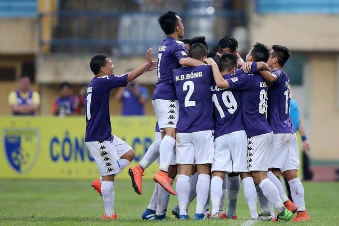 Hà Nội FC chốt danh sách đá V-League: Văn Hậu sướng rơn