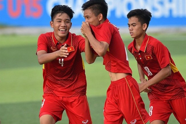U16 Lào tạo ra hiệp đấu khó tin trước Việt Nam ở giải U16 QT