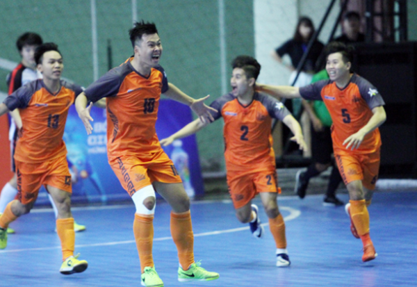 Thang Long Warriors và Hanoi Buffaloes cùng buồn ở Vietnam Futsal League