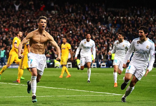 Chiếc thẻ đỏ oan nghiệt và định mệnh lại chọn Ronaldo làm người hùng