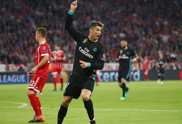 Ronaldo và Real lập kỷ lục khủng sau trận thắng Bayern