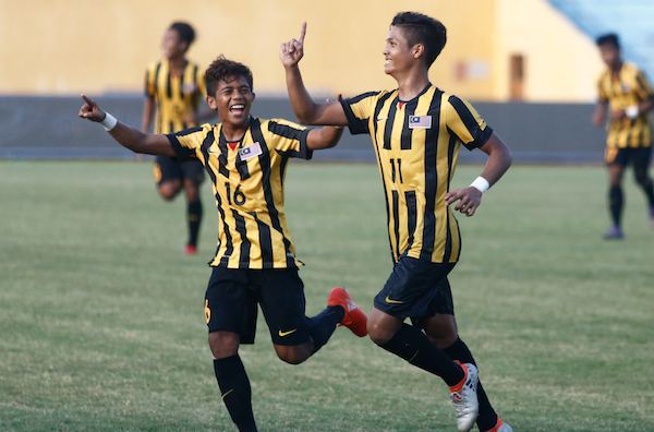 Kết quả U19 Campuchia 0-2 U19 Malaysia: Khởi đầu suôn sẻ