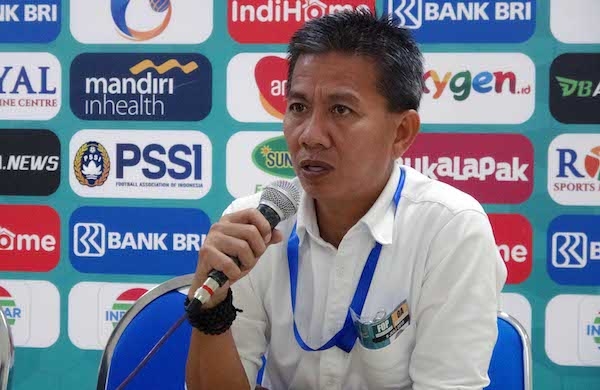 HLV Hoàng Anh Tuấn chỉ trích dữ dội các cầu thủ U19 Việt Nam