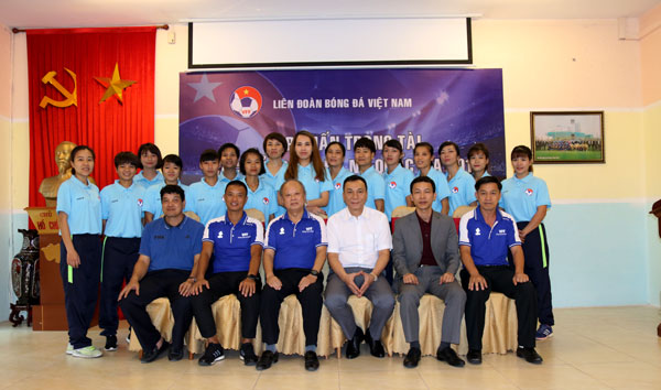 Tập huấn nâng cao nghiệp vụ trọng tài nữ Việt Nam
