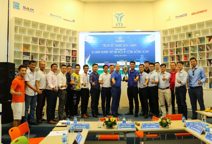 16 đội tranh tài tại giải bóng đá Doanh nghiệp trẻ Hà Nội “Vì cộng đồng” 2019