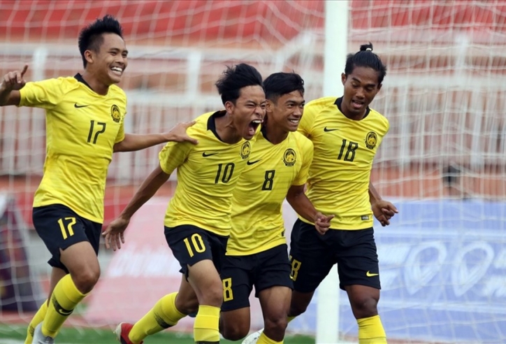 U18 Malaysia vào chung kết sau trận đấu 'điên rồ' với Indonesia
