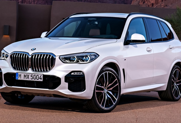 BMW X5 2021: Giá xe lăn bánh, thông số, đánh giá (05/2021)