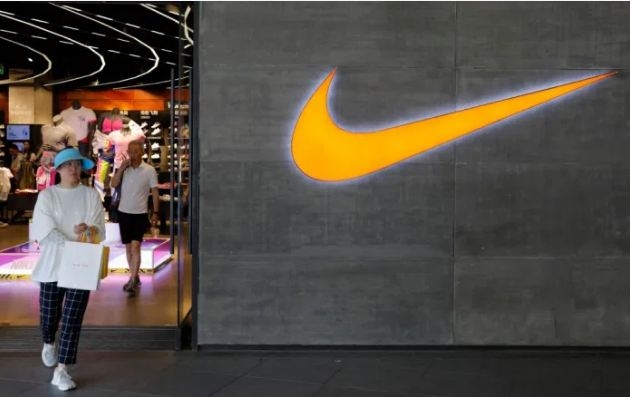 Gã khổng lồ Nike đóng cửa hàng loạt ở Trung Quốc vì corona
