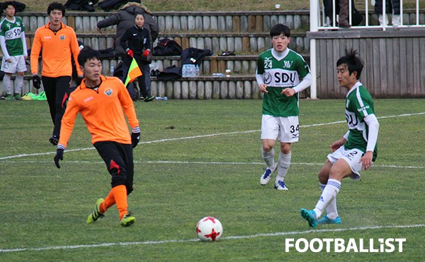 VIDEO: Xuân Trường kiến tạo 2 bàn giúp Gangwon thắng đậm ở trận giao hữu